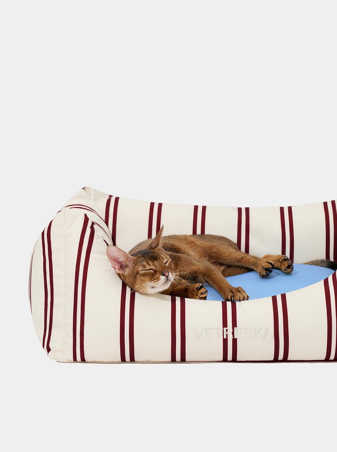 Mist And Merlot Pet Sofa - Cream & Stripes