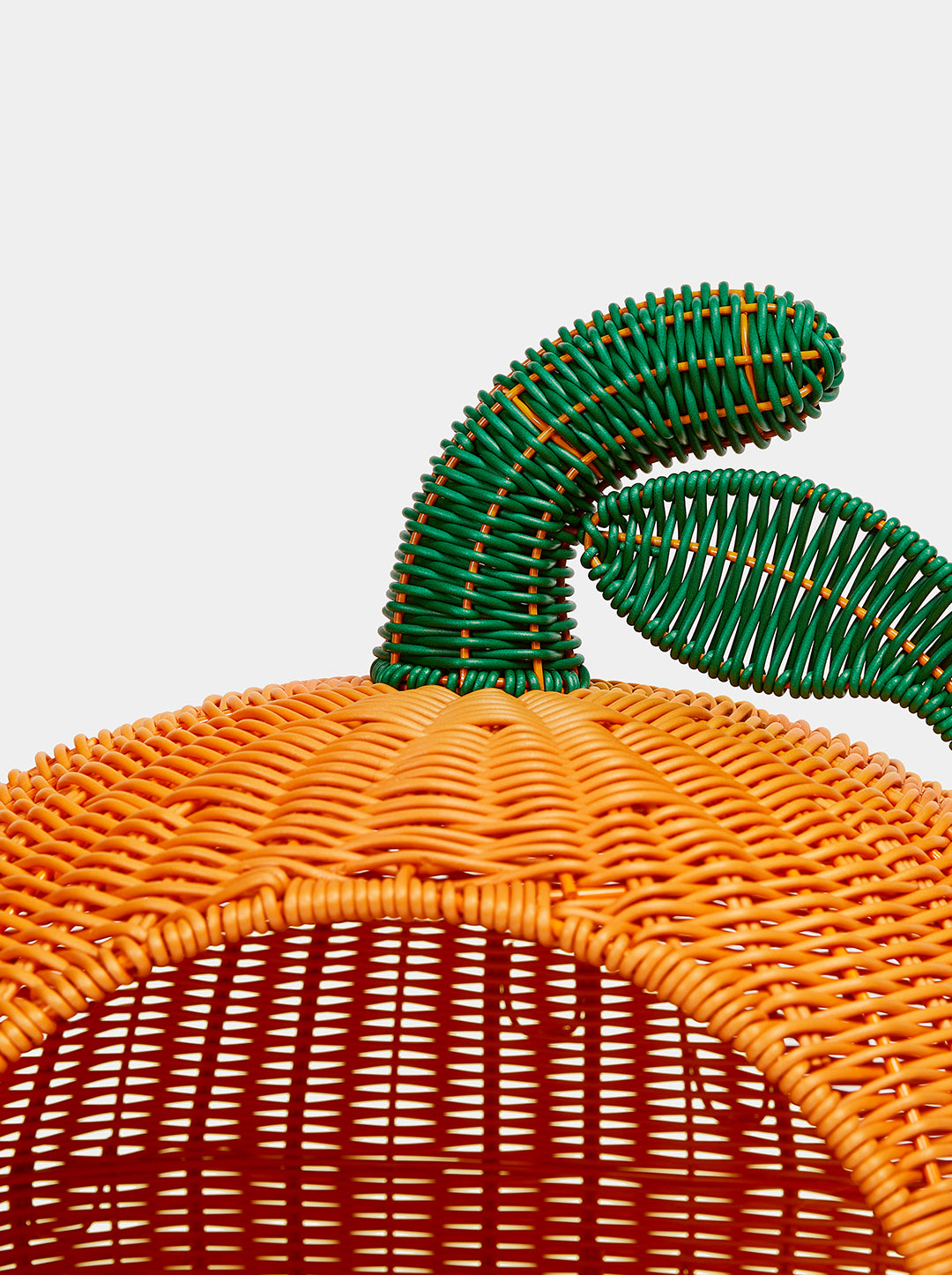 VETRESKA Tangerine Rattan Pet Bed