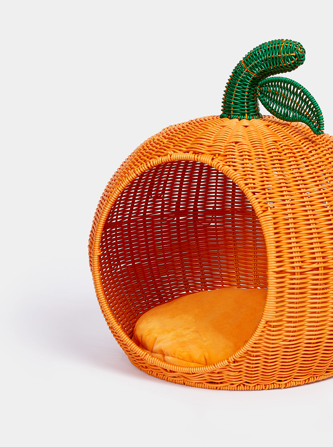 VETRESKA Tangerine Rattan Pet Bed